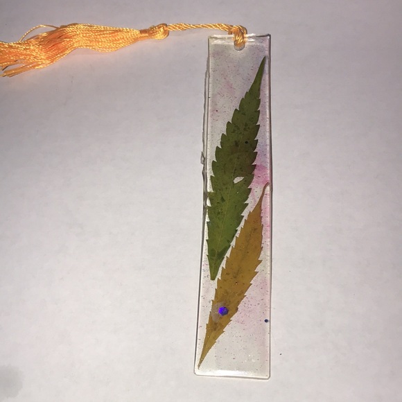 Custom epoxy resin bookmark New - Picture 4 of 6